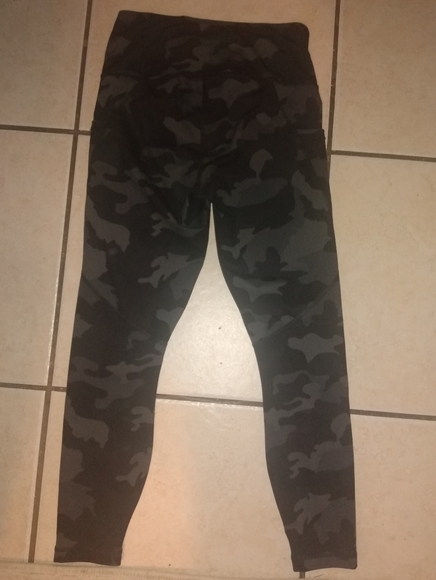 Yogalicious Army Print Yoga Pants Leggings - Picture 1 of 6